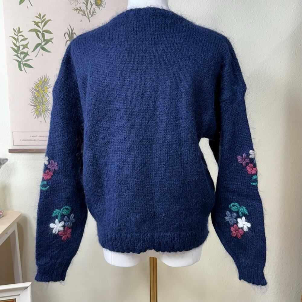 Vintage 90s Y2k Navy Mohair Floral Embroidered Sweater Grandma Cottage Prairie M - Picture 5 of 7